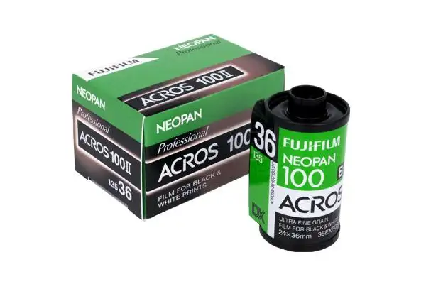 ACROS 100 II