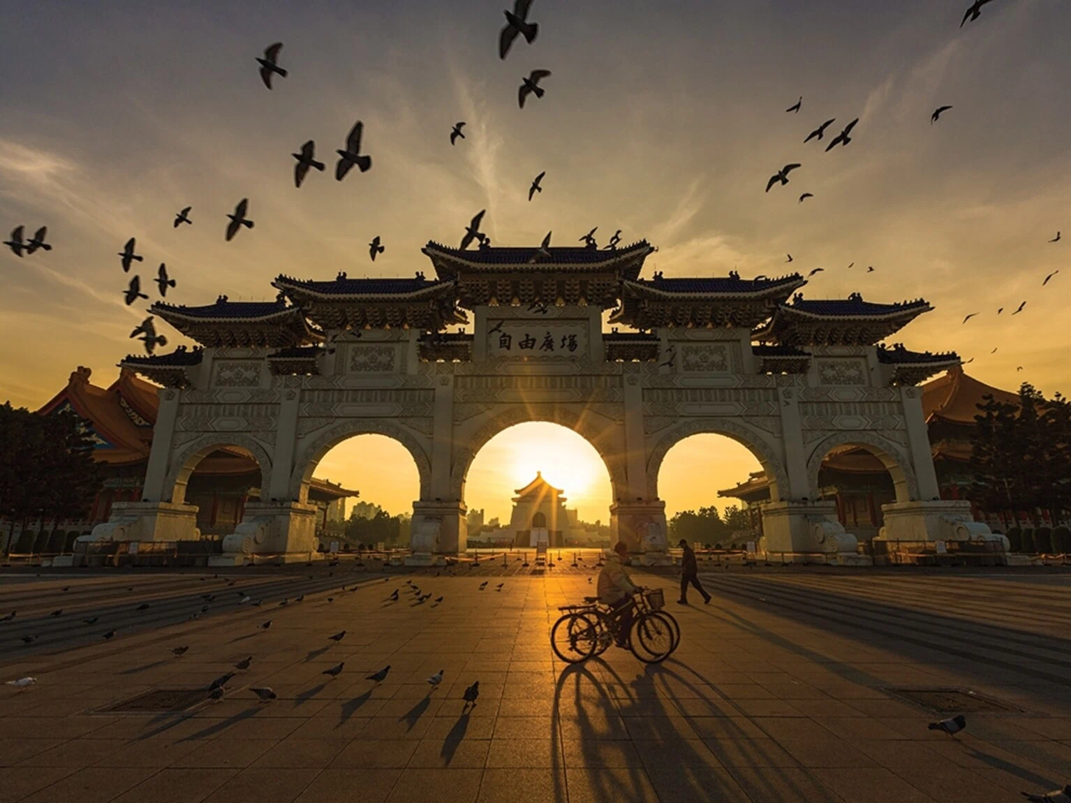 《第一缕阳光》Theerasak Saksritawee